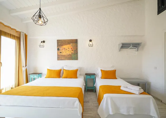 Portakal Cicegi Alacati